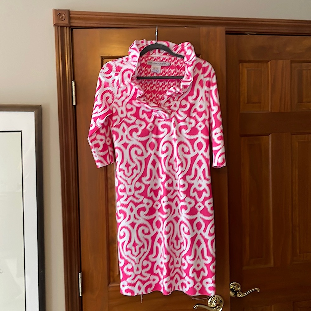 Gretchen Scott hot pink & white dress. Size small. Not hemmed.